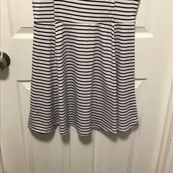 Divided Dress. Size 14 - Picture 3 of 6
